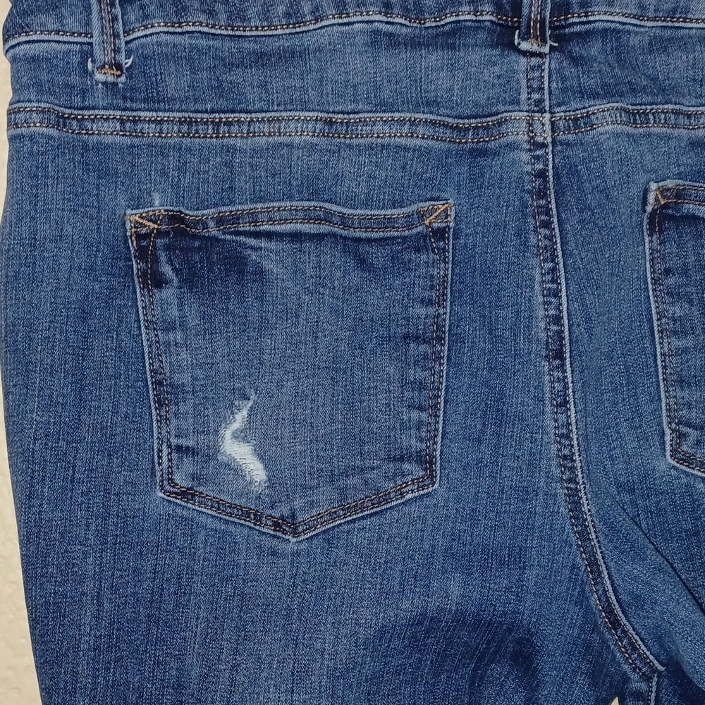 Maurices mid-rise skinny jeans - Picture 6 of 8